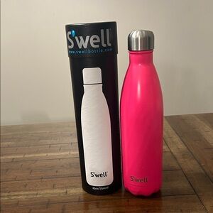 S'well Vibrant Pink Insulated Bottle NIB